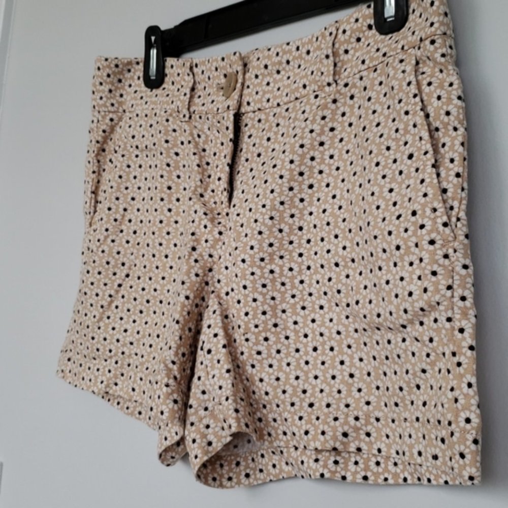 LOFT cream floral printed shorts